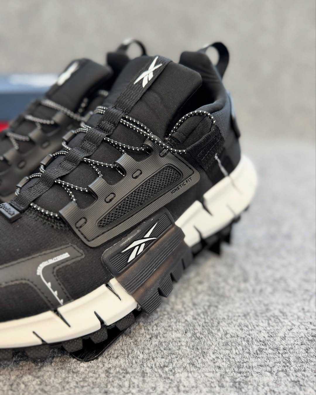 Reebok Zig Kinetica