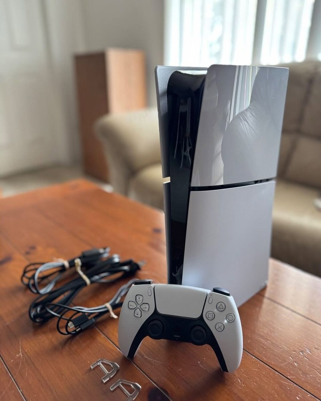 Play Station 5 - New