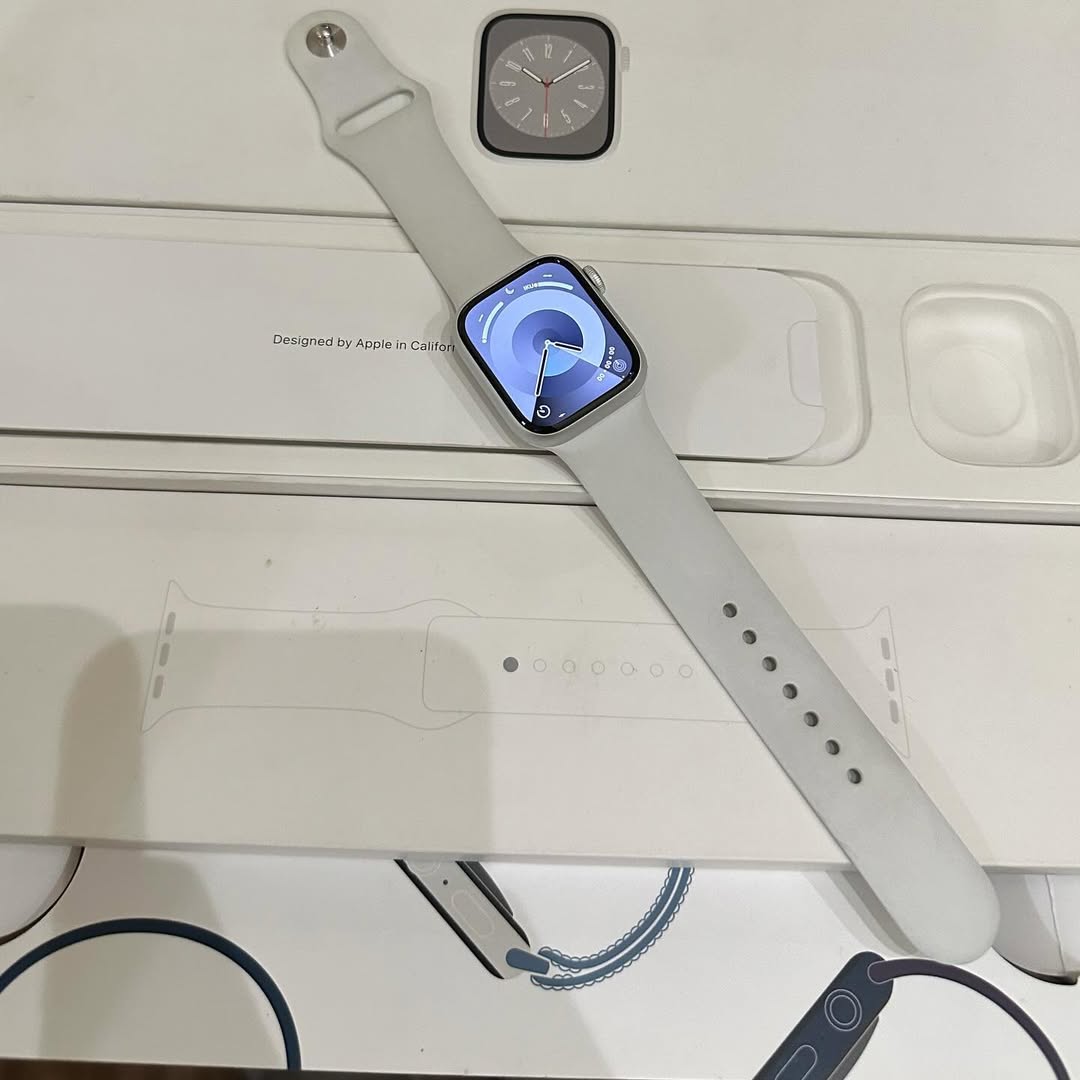 Apple Watch series 8 44mm