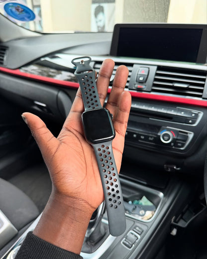 Apple Watch Series 7 45mm