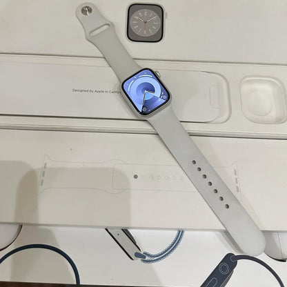 Apple Watch series 8 44mm