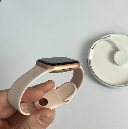 Apple watch series 4 (CPO )