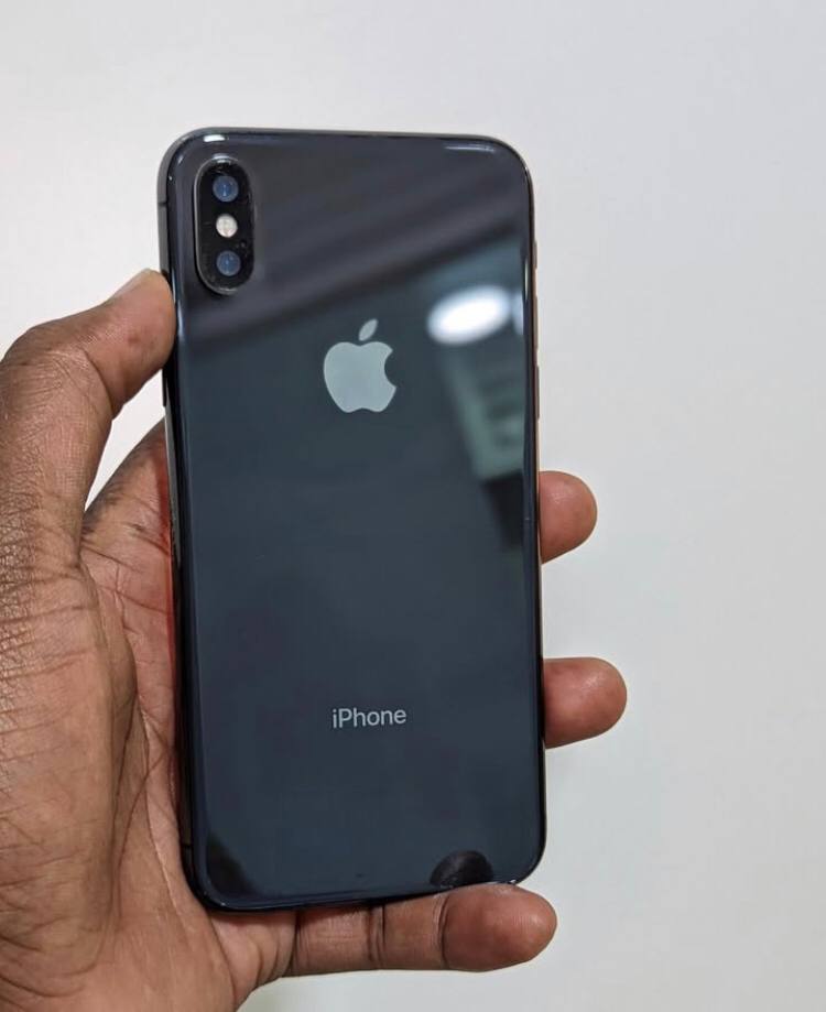 IPHONE X (CPO)