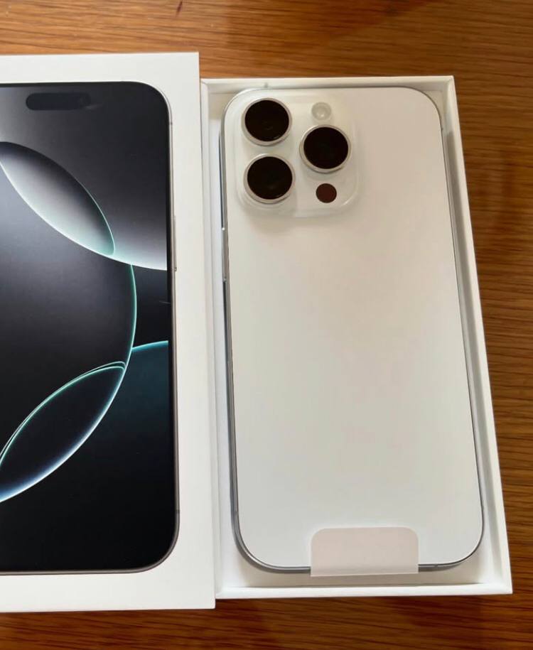 IPHONE 16 PRO MAX  (NEW)
