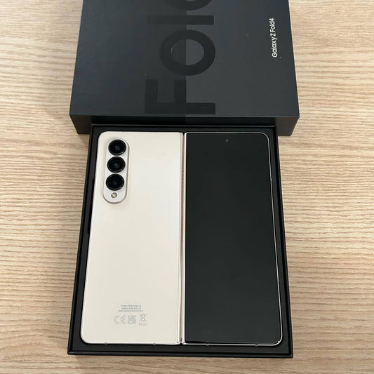 Samsung Galaxy Z Fold 4