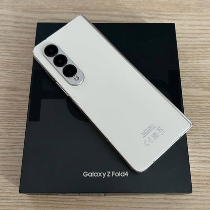 Samsung Galaxy Z Fold 4