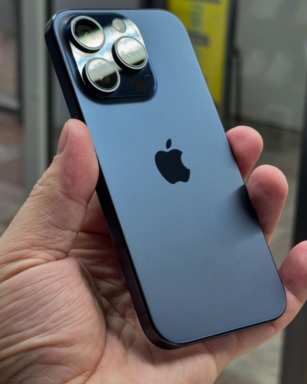 IPHONE 15 PRO (CPO)