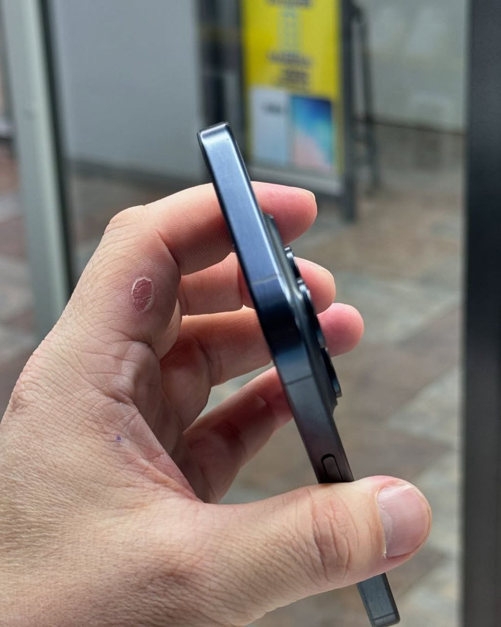 IPHONE 15 PRO (CPO)