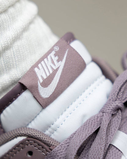 Nike Dunk Low Top