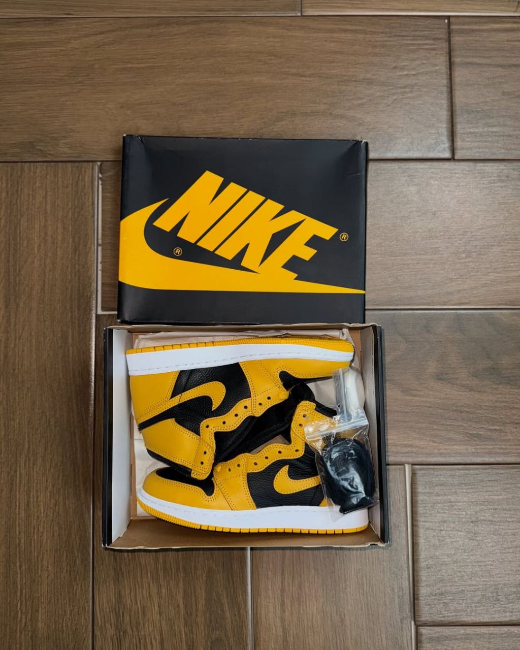 Nike Air Jordan 1