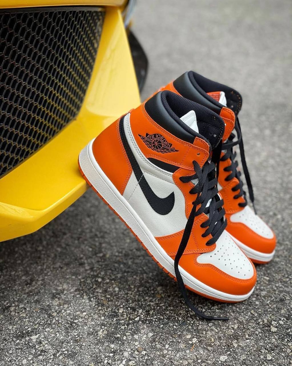 Nike Air Jordan 1
